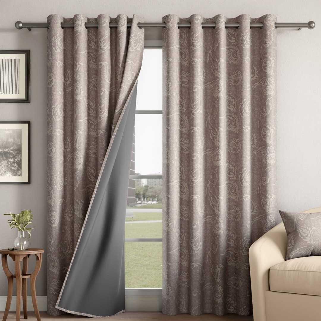 Blackout curtains 